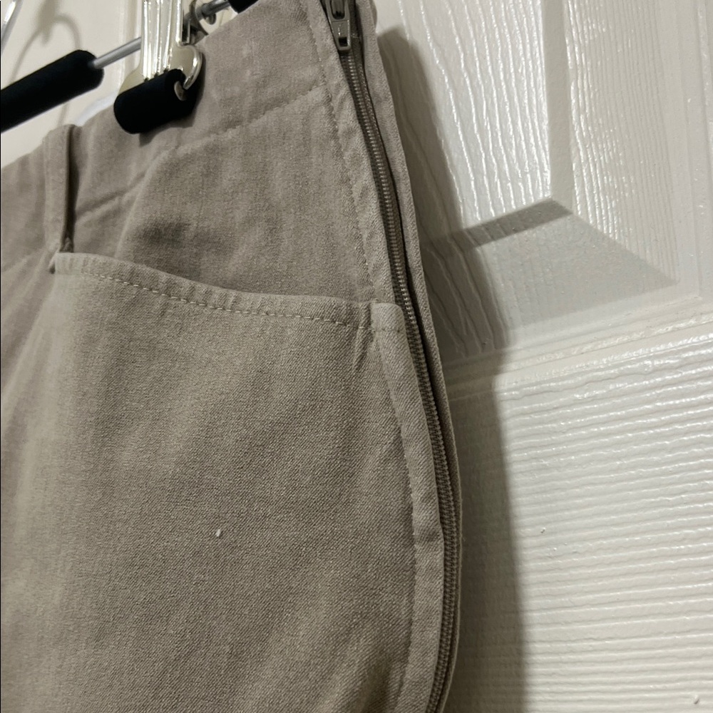 Tailored Sportsman Riding Pants - Picture 4 of 6